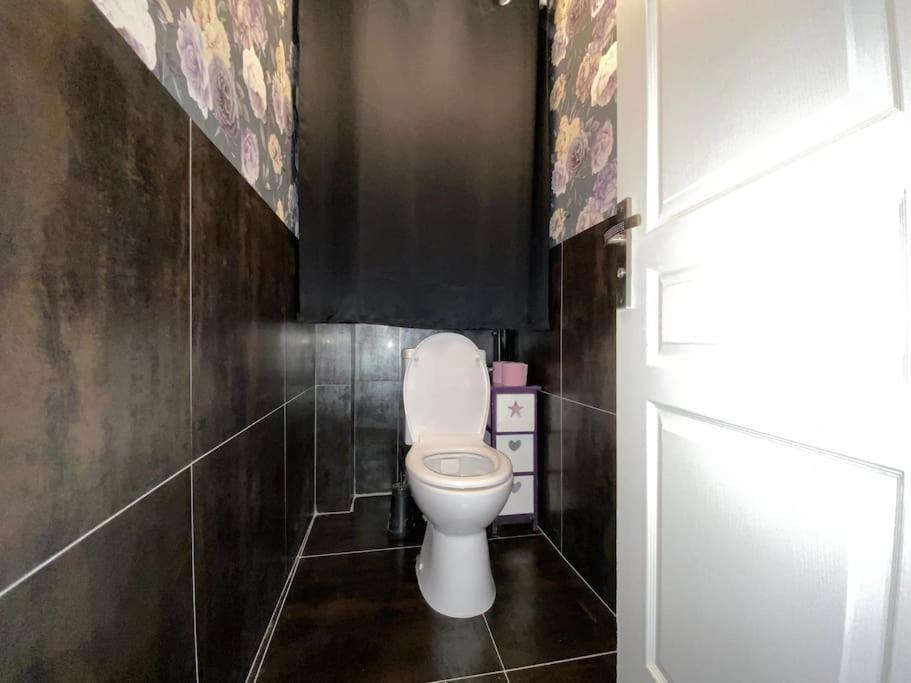 L'Appartement Jebari - Esprit Loft Carcassonne Proche Cite Medieval Et Aeroport Bagian luar foto