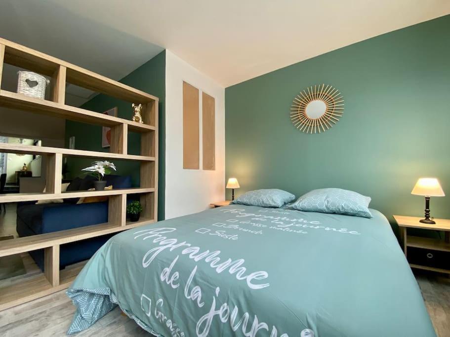 L'Appartement Jebari - Esprit Loft Carcassonne Bagian luar foto