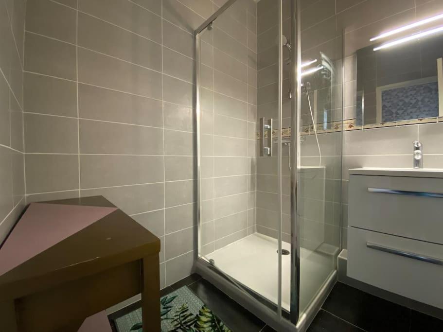 L'Appartement Jebari - Esprit Loft Carcassonne Bagian luar foto