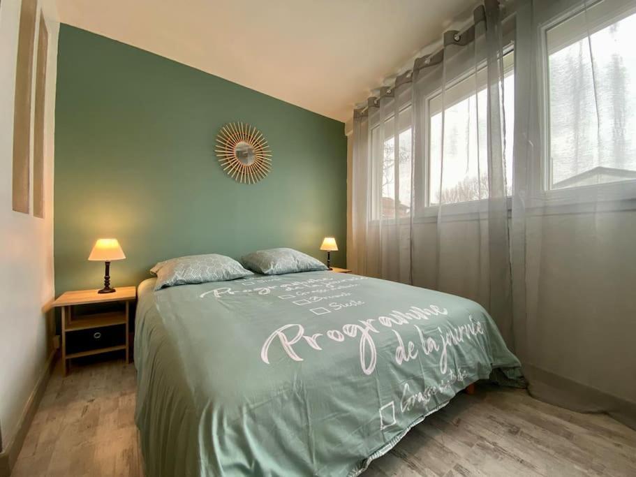 L'Appartement Jebari - Esprit Loft Carcassonne Bagian luar foto